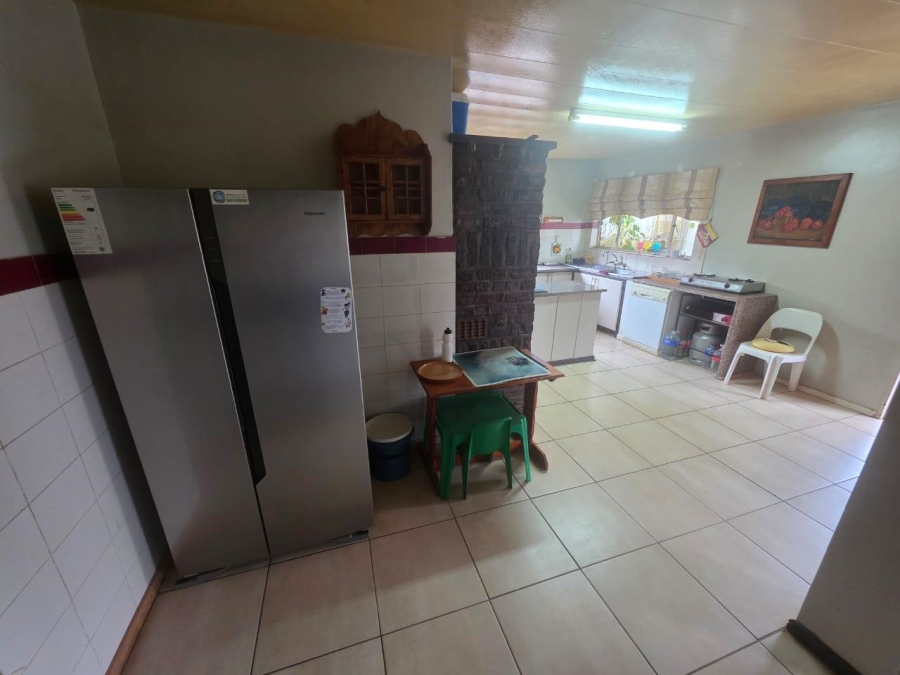 4 Bedroom Property for Sale in Roodepan Northern Cape